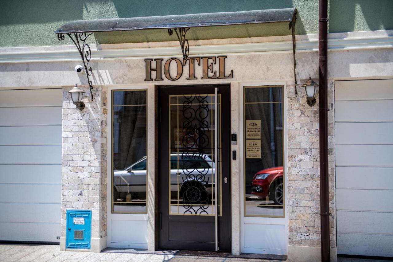 Arletti Hotel 鲁塞 外观 照片