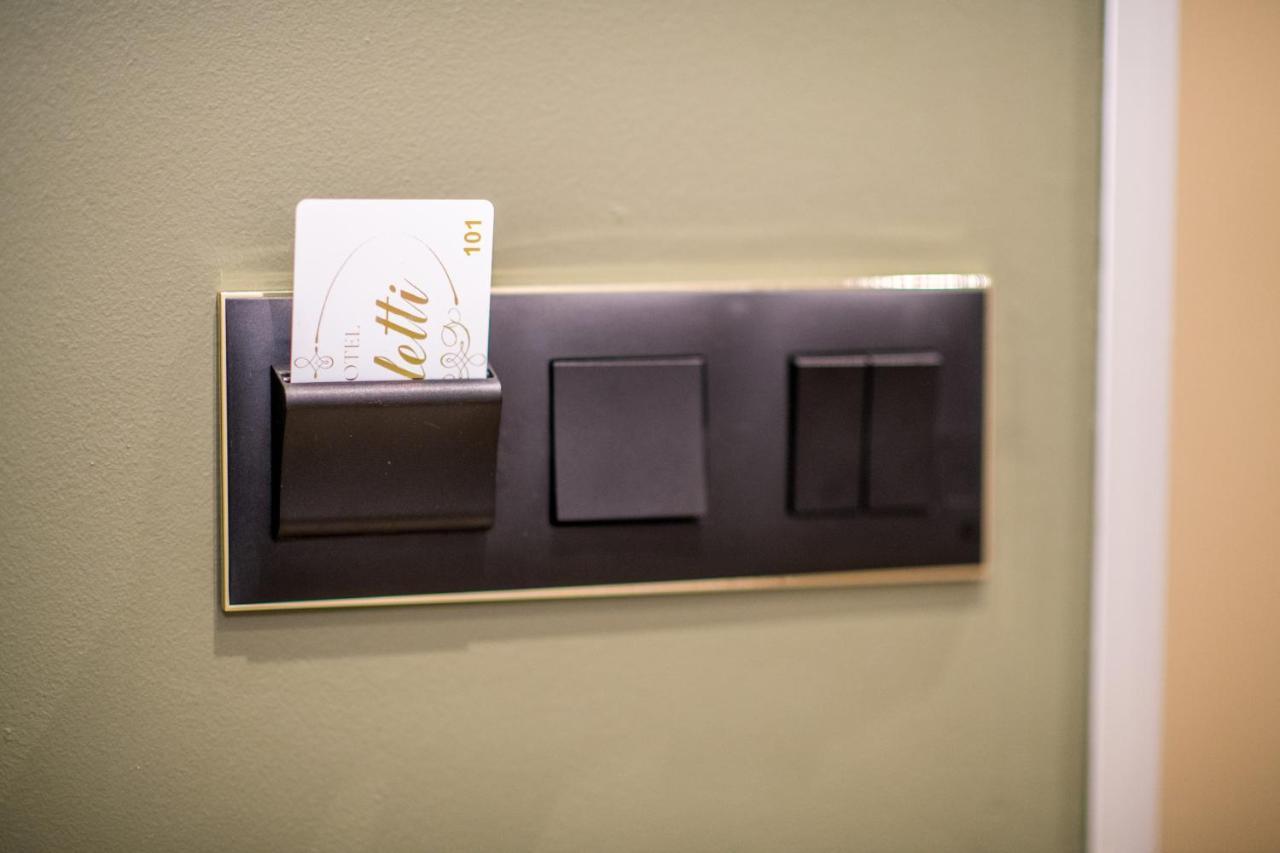 Arletti Hotel 鲁塞 外观 照片