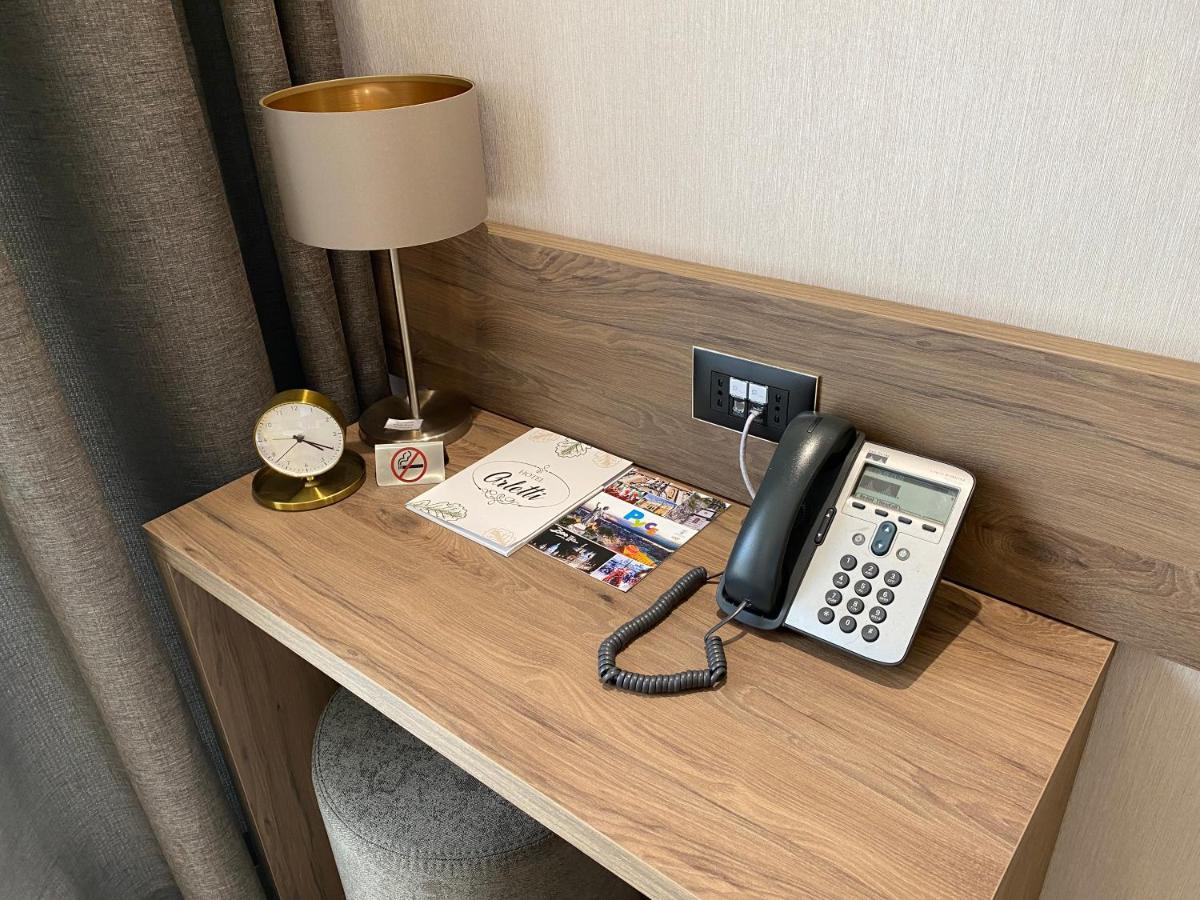 Arletti Hotel 鲁塞 外观 照片