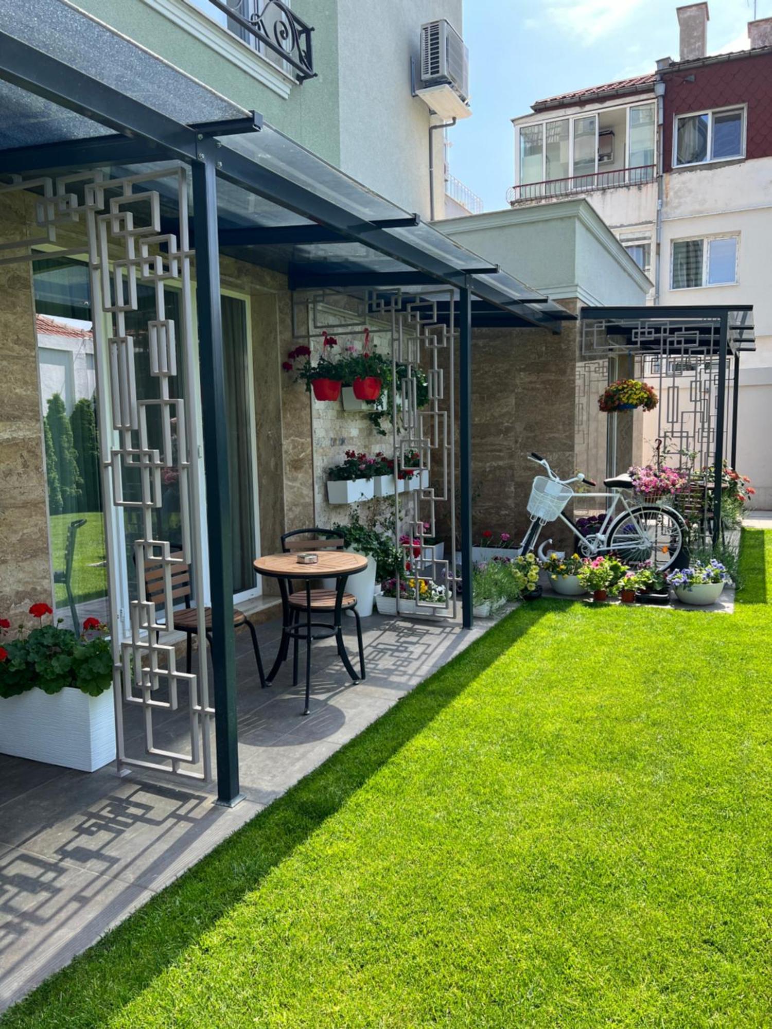Arletti Hotel 鲁塞 外观 照片
